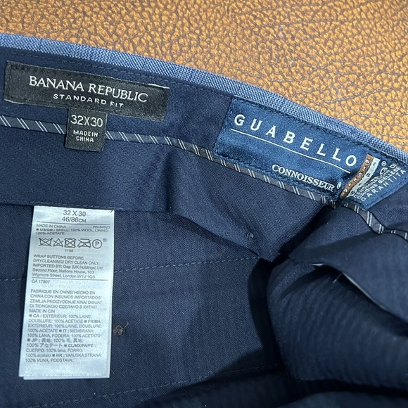 Like New Banana Republic Guabello Connoisseur Dress Pants Standard Fit 100% Wool - Picture 6 of 8